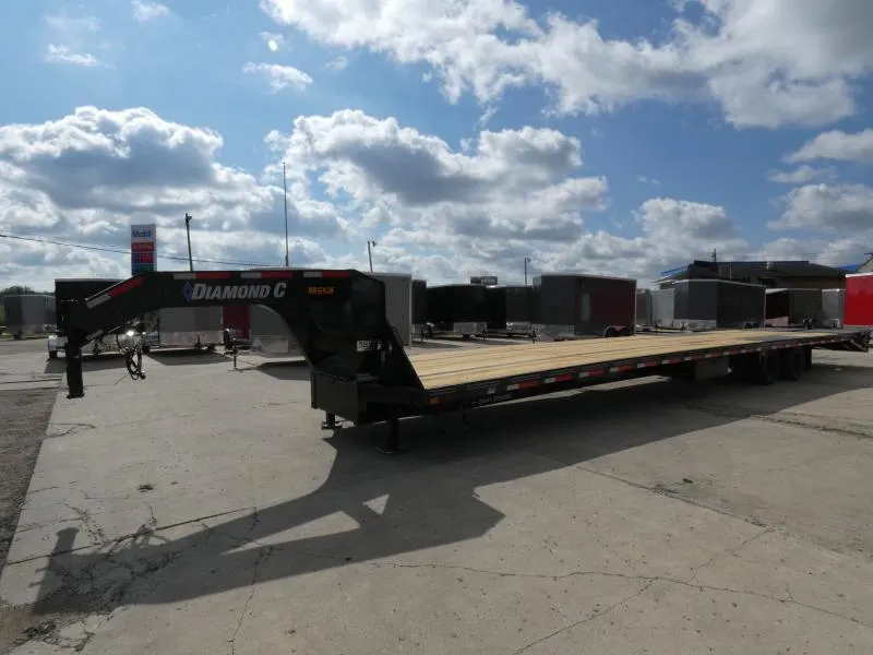 new Equipment / Flatbed Trailers Diamond C Trailers  for sale, in Saint Johns, MI Thumbnail 3