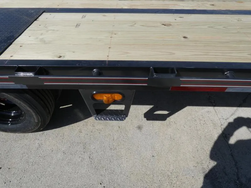 new Equipment / Flatbed Trailers Diamond C Trailers  for sale, in Saint Johns, MI Thumbnail 9