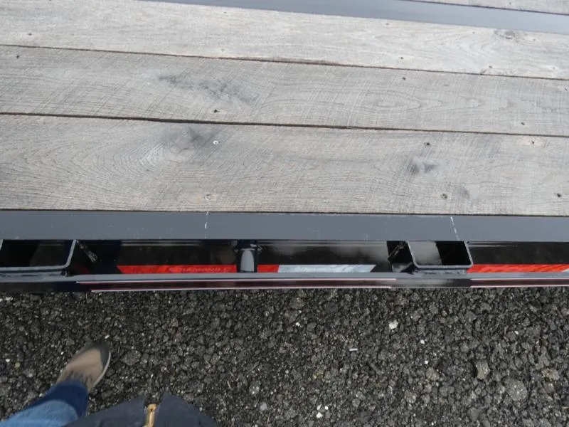 new Equipment / Flatbed Trailers Diamond C Trailers  for sale, in Saint Johns, MI Thumbnail 6