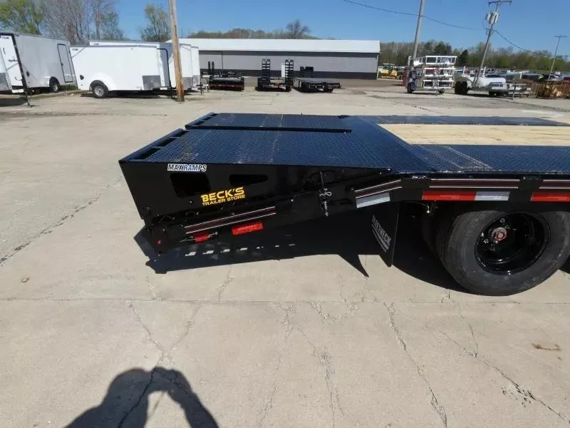 new Equipment / Flatbed Trailers Diamond C Trailers  for sale, in Saint Johns, MI Thumbnail 6