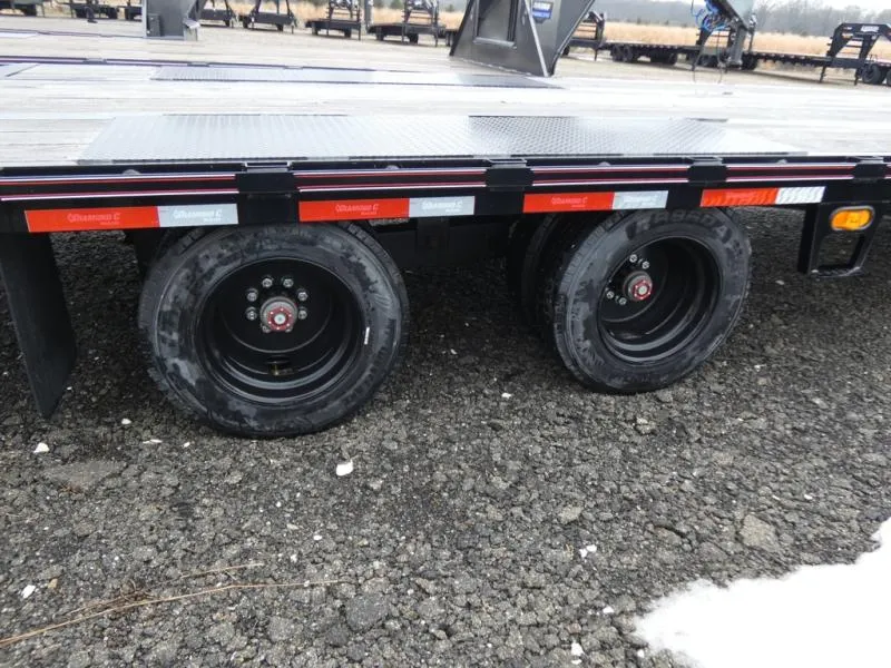 new Equipment / Flatbed Trailers Diamond C Trailers  for sale, in Saint Johns, MI Thumbnail 4