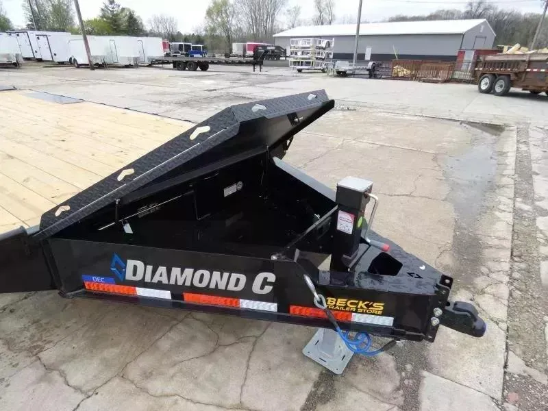 new Equipment / Flatbed Trailers Diamond C Trailers  for sale, in Saint Johns, MI Thumbnail 9
