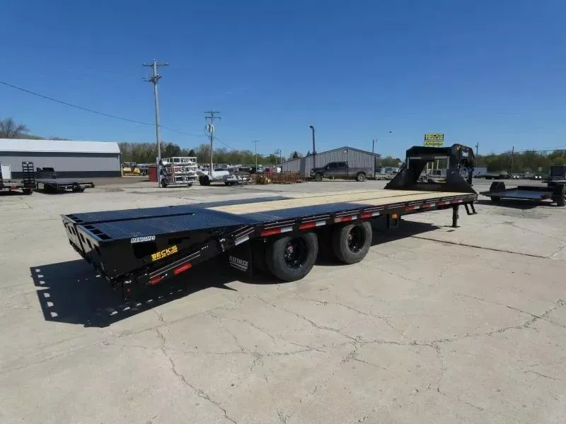 new Equipment / Flatbed Trailers Diamond C Trailers  for sale, in Saint Johns, MI Thumbnail 5