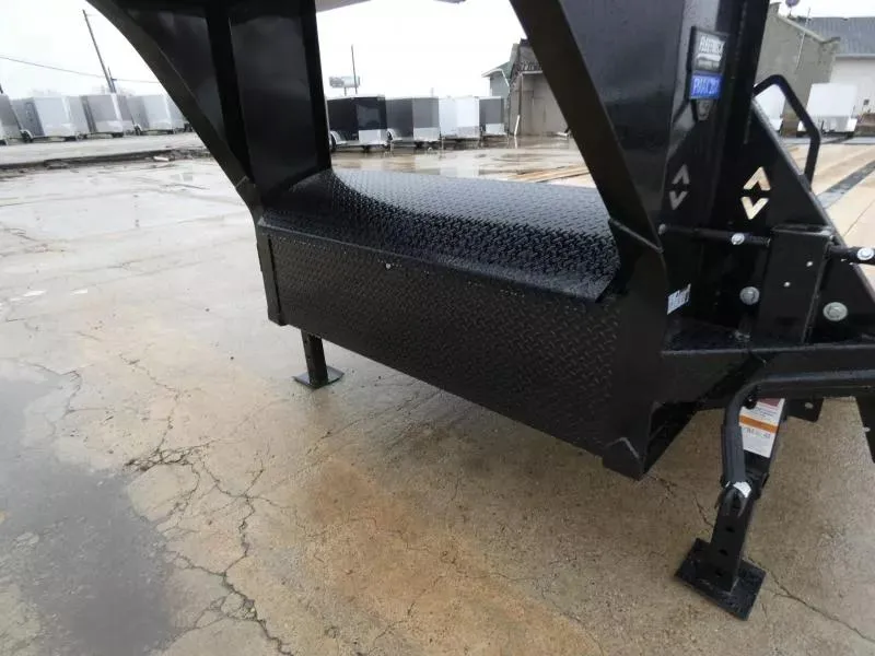 new Equipment / Flatbed Trailers Diamond C Trailers  for sale, in Saint Johns, MI Thumbnail 3