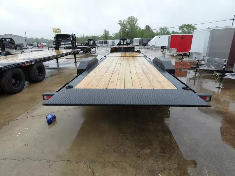new Equipment / Flatbed Trailers Diamond C Trailers  for sale, in Saint Johns, MI Thumbnail 4