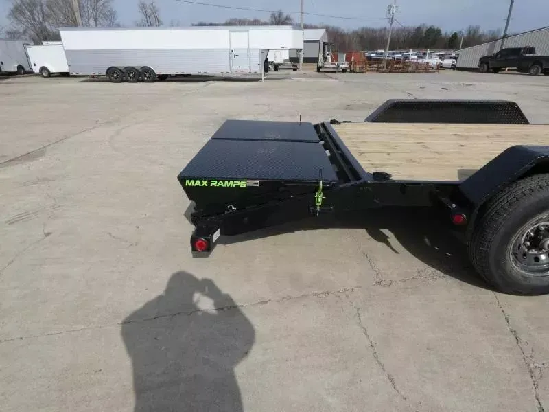 new Equipment / Flatbed Trailers Load Trail  for sale, in Saint Johns, MI Thumbnail 6