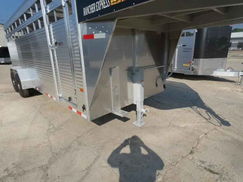 new Horse Trailers Sundowner Trailers  for sale, in Saint Johns, MI Thumbnail 5
