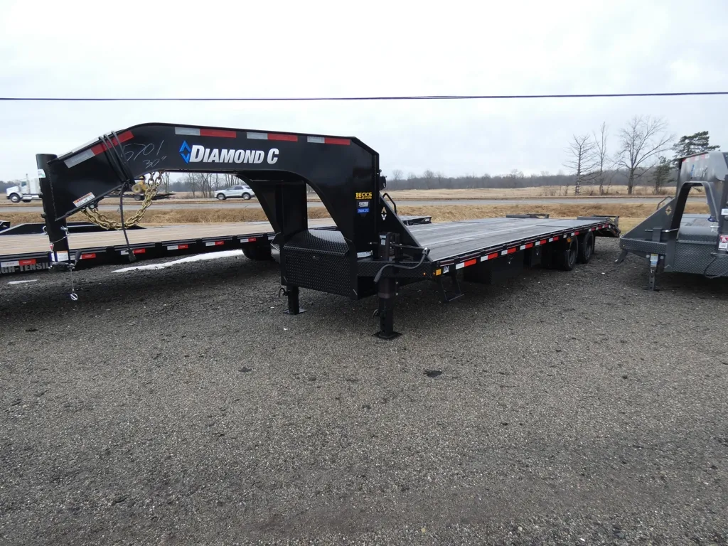 new Equipment / Flatbed Trailers Diamond C Trailers  for sale, in Saint Johns, MI image-0
