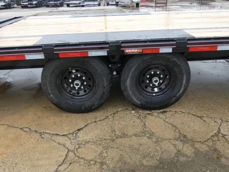 new Equipment / Flatbed Trailers Diamond C Trailers  for sale, in Saint Johns, MI Thumbnail 8