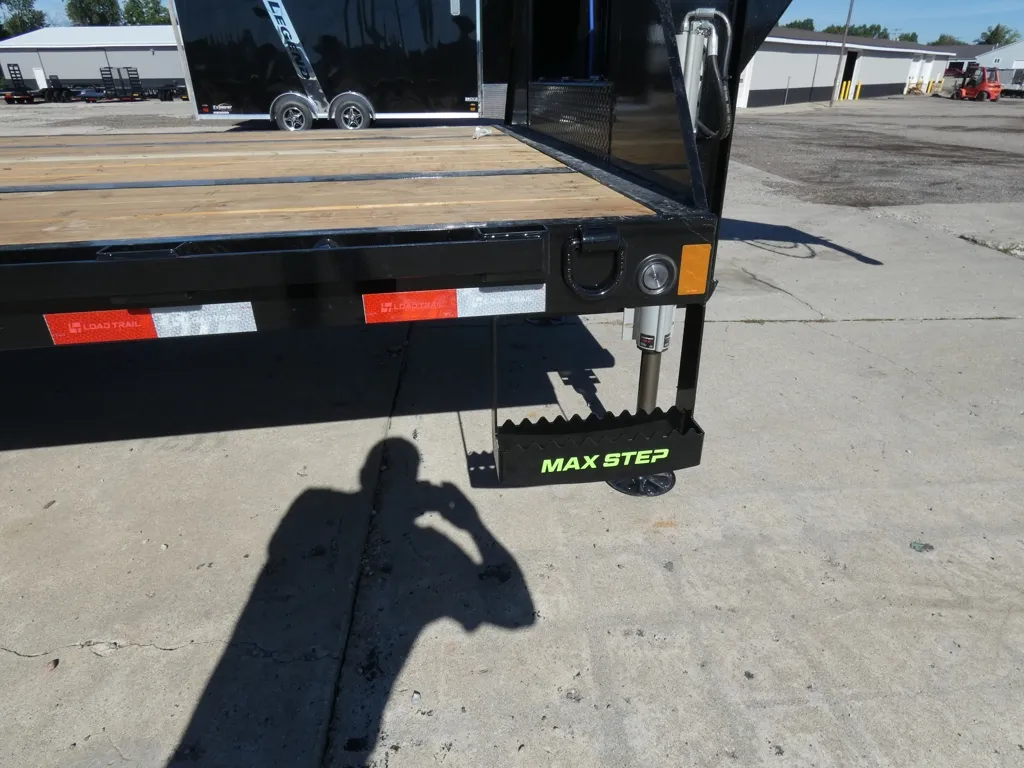 new Equipment / Flatbed Trailers Load Trail  for sale, in Saint Johns, MI Thumbnail 8