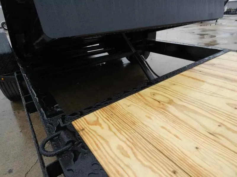 new Equipment / Flatbed Trailers Diamond C Trailers  for sale, in Saint Johns, MI Thumbnail 8