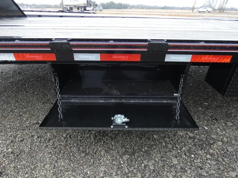 new Equipment / Flatbed Trailers Diamond C Trailers  for sale, in Saint Johns, MI Thumbnail 8