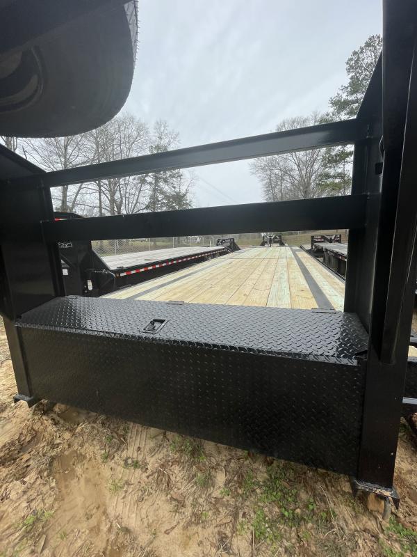 used Equipment / Flatbed Trailers Caliber Trailer Mfg  for sale, in Ozark, AL Thumbnail 3