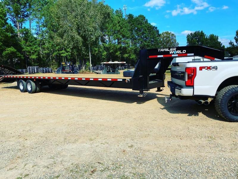 2022 Trailer World Alabama Gooseneck Trailer 2022 Trailer World Alabama Gooseneck Trailer