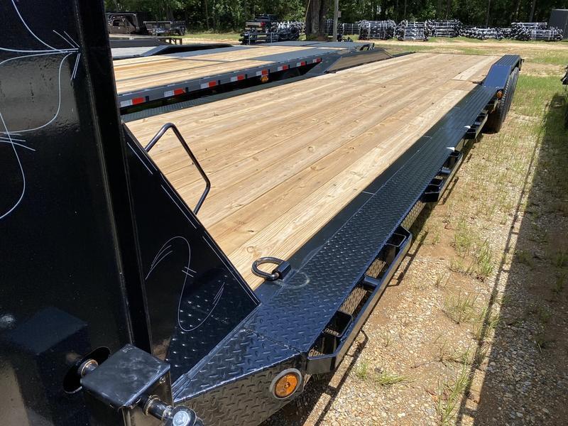 2022 Iron Bull 102"x40' 21K Gooseneck Trailer Trailer World of