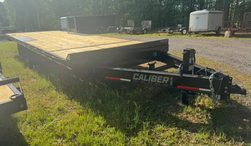 2025 Equipment Flatbed Trailer