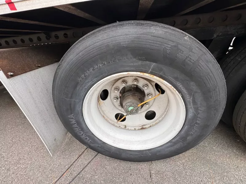 used Dry Van Semi Trailers Wabash National  for sale, in Van Nuys, CA Thumbnail 3