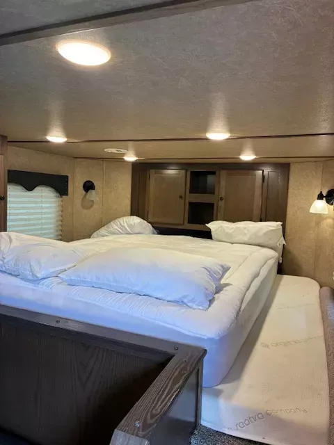 used Stock / Stock Combo Trailers Lakota  for sale, in Maryville, MO Thumbnail 8