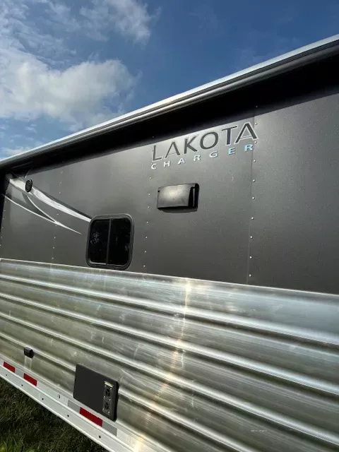used Stock / Stock Combo Trailers Lakota  for sale, in Maryville, MO Thumbnail 3