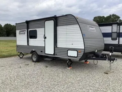 2024 Dutchmen RV 17R