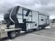 used Travel Trailers Keystone RV Alpine Avalanche Edition for sale, in Mountain Home, AR Thumbnail 5