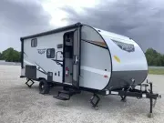 used Travel Trailers Forest River Wildwood FSX for sale, in Mountain Home, AR Thumbnail 4