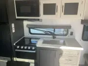 used Travel Trailers Kz Sportsmen SE for sale, in Mountain Home, AR Thumbnail 15
