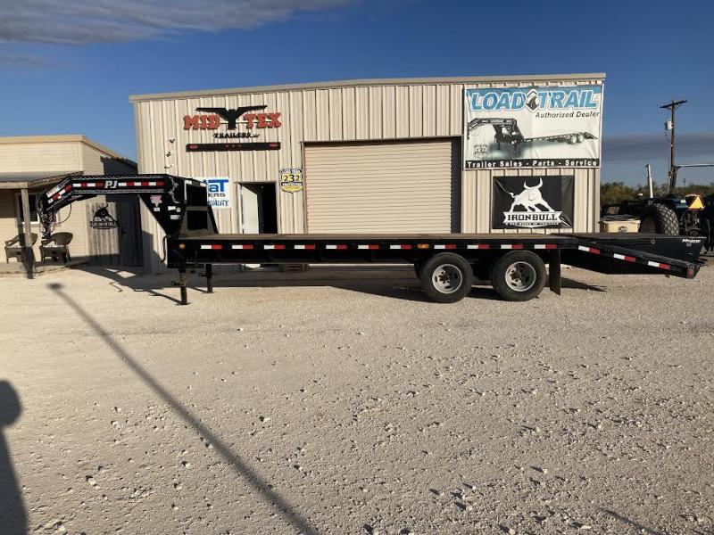 2018 PJ Trailers GN Equipment Trailer 2018 PJ Trailers GN Equipment Trailer