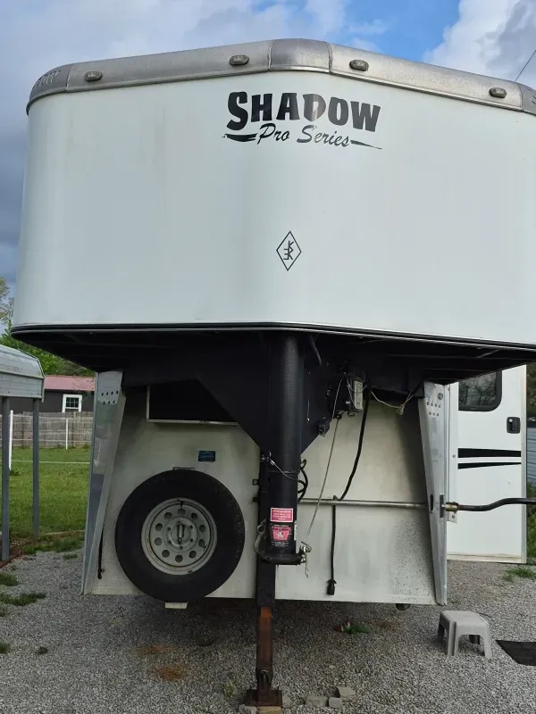 used Horse Trailers Shadow Trailers  for sale, in Crossville, TN Thumbnail 2