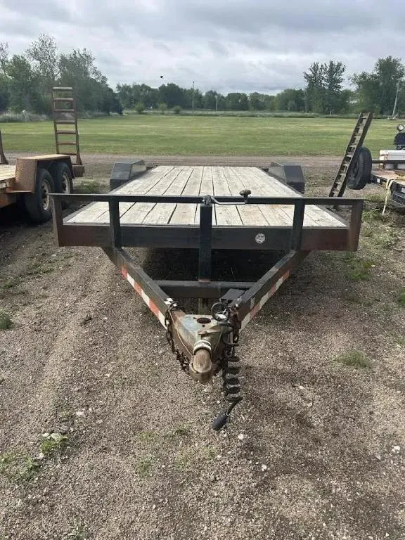 2017 Bear Track Hull Utility Trailer