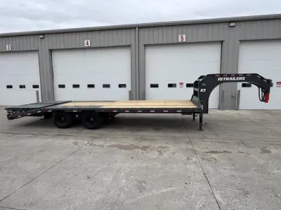 2026 PJ Trailers Low Pro