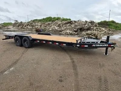 2027 PJ Trailers 22' 8" I-Beam Pro Beam Equipment