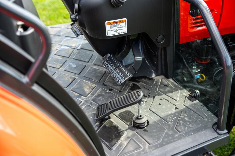 2023 TYM Tractors 5835R Tractor w/Frontend Loader & Synchromesh