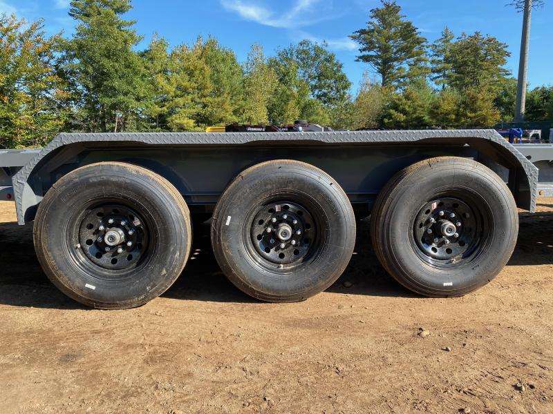 new Car Haulers / Racing Trailers Diamond C Trailers  for sale, in Loudon, NH Thumbnail 13