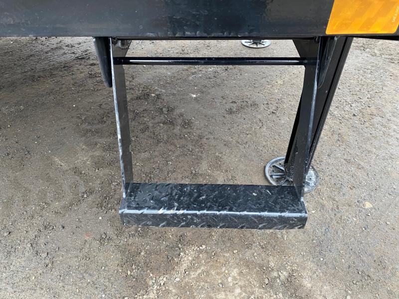 new Equipment / Flatbed Trailers Diamond C Trailers  for sale, in Loudon, NH Thumbnail 17