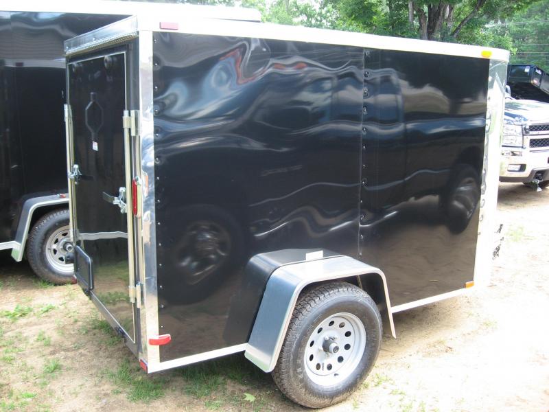 Arising Industries 5 x 8 V-Nose Enclosed Trailer Arising Industries 5 x 8 V-Nose Enclosed Trailer