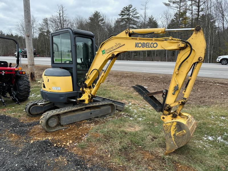 2009 Kobelco SK35SR-2E Mini Excavator w/Manual Thumb 2009 Kobelco SK35SR-2E Mini Excavator w/Manual Thumb