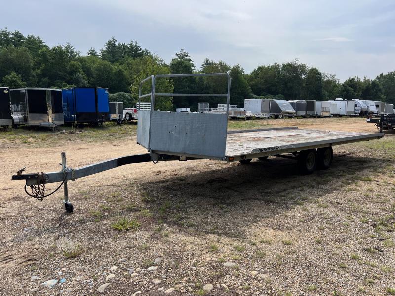 2000 Yacht Club Trailers 8.5x20 Galvanized Drive On/Off Open Snowmobile