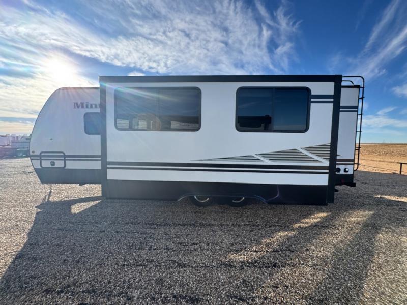 used Travel Trailers Winnebago Minnie for sale, in Slaton, TX Thumbnail 5