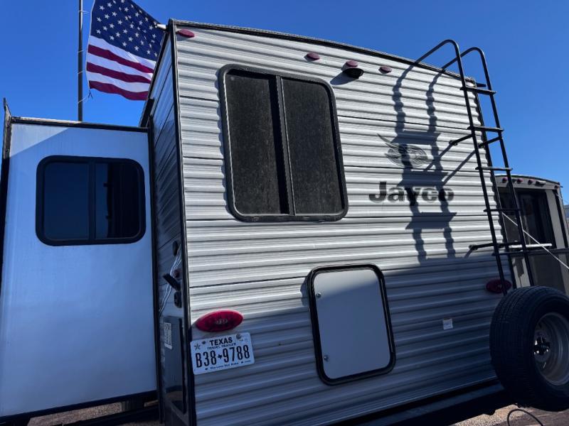 used Travel Trailers Jayco Jay Flight for sale, in Slaton, TX Thumbnail 7