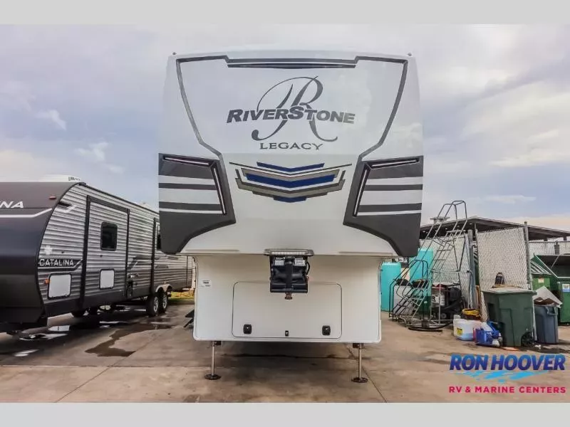new Fifth Wheel Trailers Forest River RiverStone for sale, in Slaton, TX Thumbnail 3