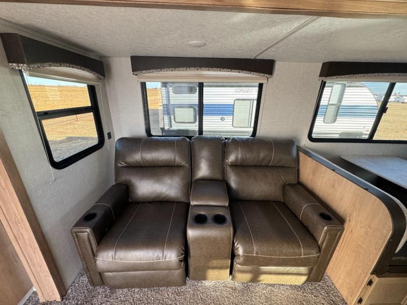 used Travel Trailers Winnebago Minnie for sale, in Slaton, TX Thumbnail 20