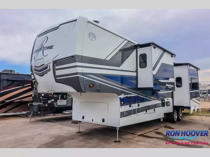 new Fifth Wheel Trailers Forest River RiverStone for sale, in Slaton, TX Thumbnail 4