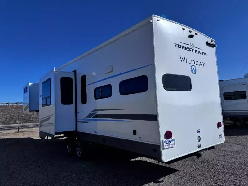 new Fifth Wheel Trailers Forest River Wildcat for sale, in Slaton, TX Thumbnail 7
