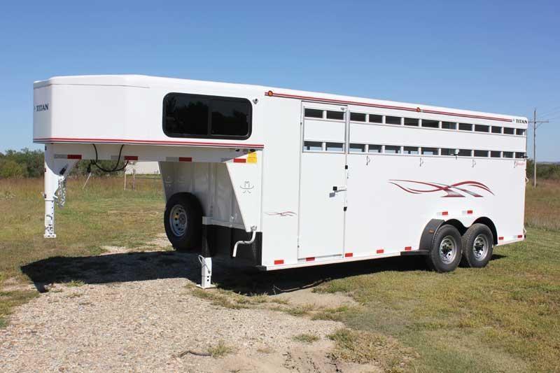 2019 Titan Trailers Avalanche Bumper Hitch Horse Trailer Near Me