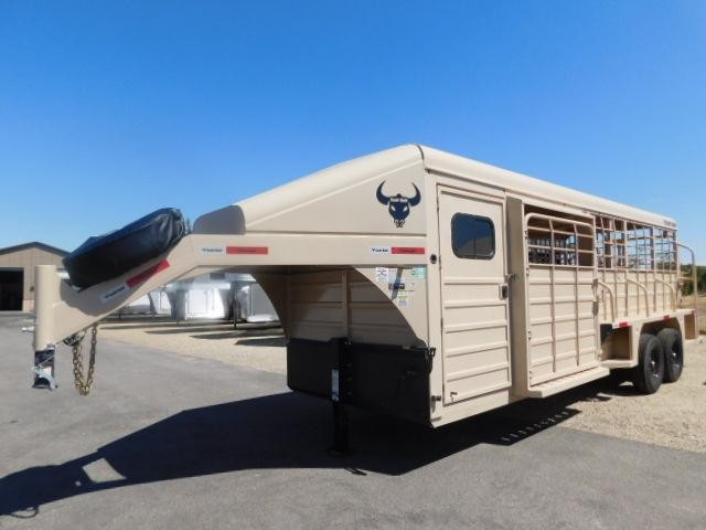 2023 Swift Built Trailers 22' Stock 4' Tack Stock / Stock Combo Trailer 2023 Swift Built Trailers 22' Stock 4' Tack Stock / Stock Combo Trailer