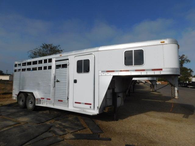 2005 Featherlite 20' Stock Combo Stock / Stock Combo Trailer 2005 Featherlite 20' Stock Combo Stock / Stock Combo Trailer