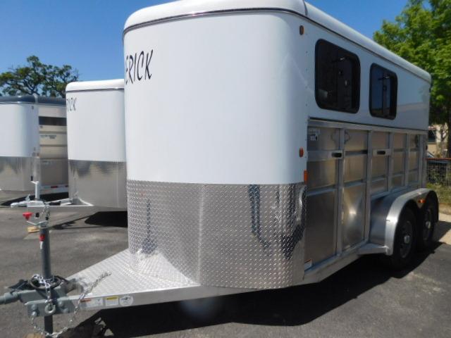 2022 Maverick Lite Deluxe 2H Horse Trailer 2022 Maverick Lite Deluxe 2H Horse Trailer