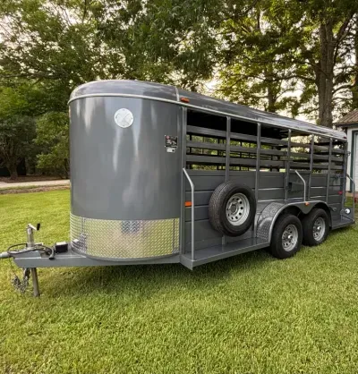 2022 W-W Trailer Stock Horse & Livestock