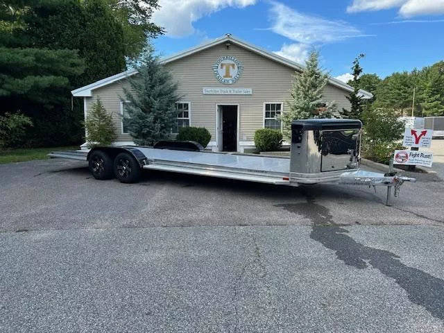 used Car Haulers / Racing Trailers Sundowner Trailers  for sale, in North Scituate, RI image-0